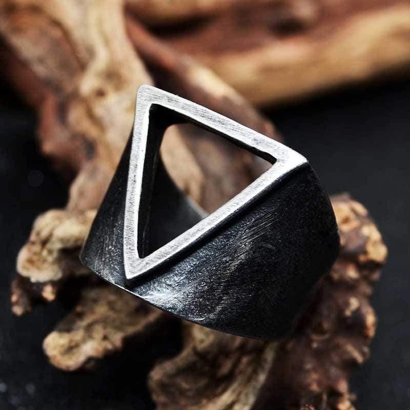 STAINLESS STEEL 7 / B VIKING TRIANGLE STAINLESS STEEL RING