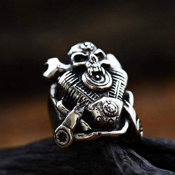 STAINLESS STEEL RING BIKER STYLE STAINLESS STEEL RING