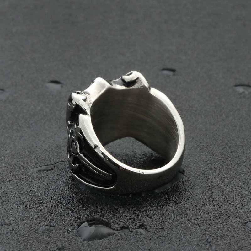 STAINLESS STEEL RING VINTAGE MILITARY SHIELD STAINLESS STEEL RING